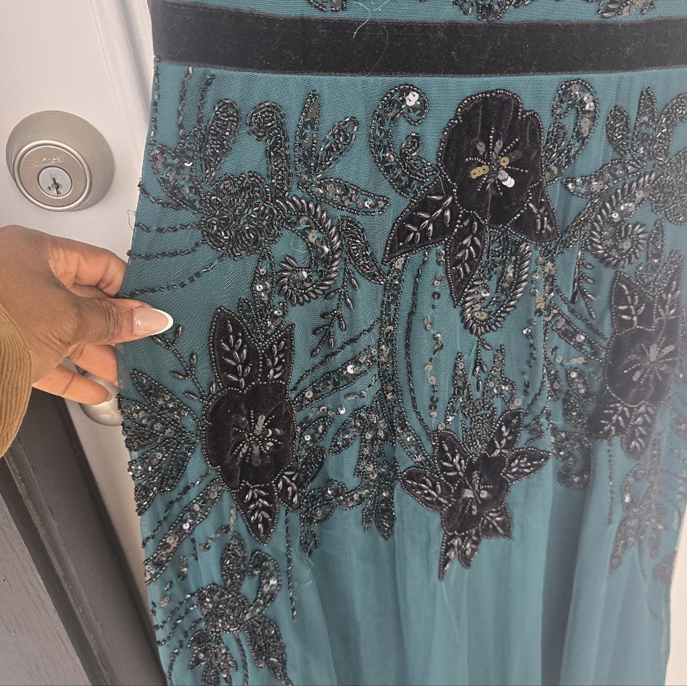 $799 Adrianna Papell Velvet-Trim Embellished Midi Bead Mesh Dress Sz 2 Old Money - Picture 10 of 16